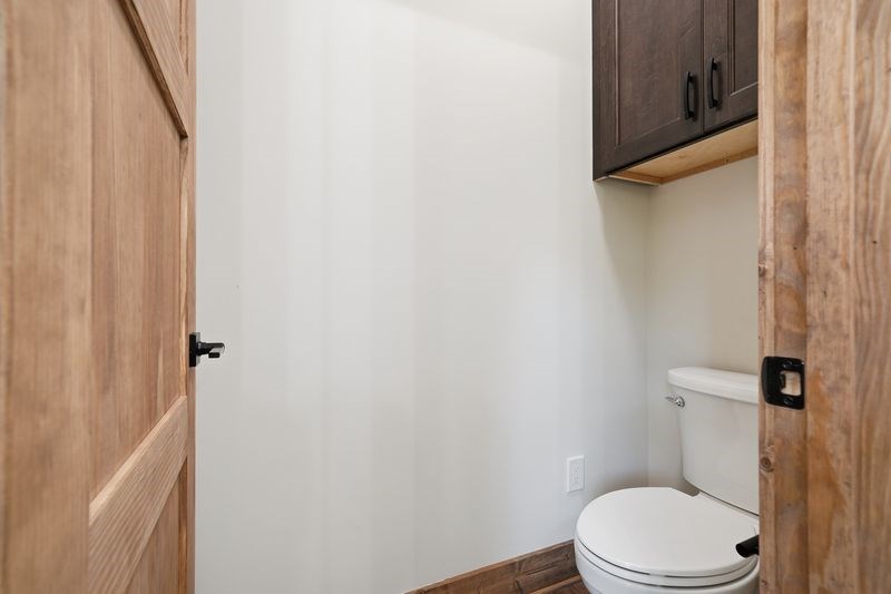 216 Old Orchard Road Property Photo 27