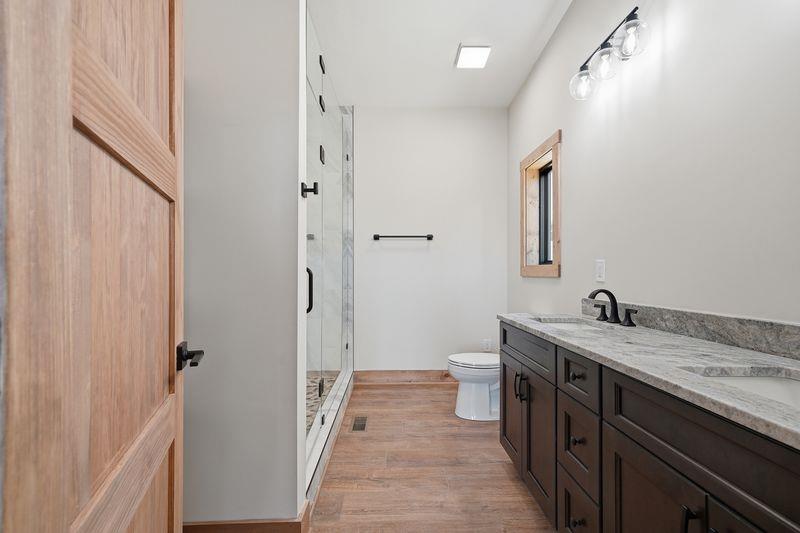 216 Old Orchard Road Property Photo 39
