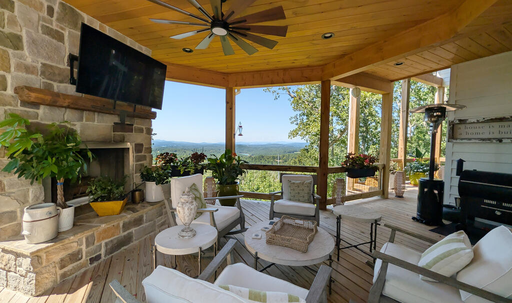 514 Winding Ridge Property Photo 6