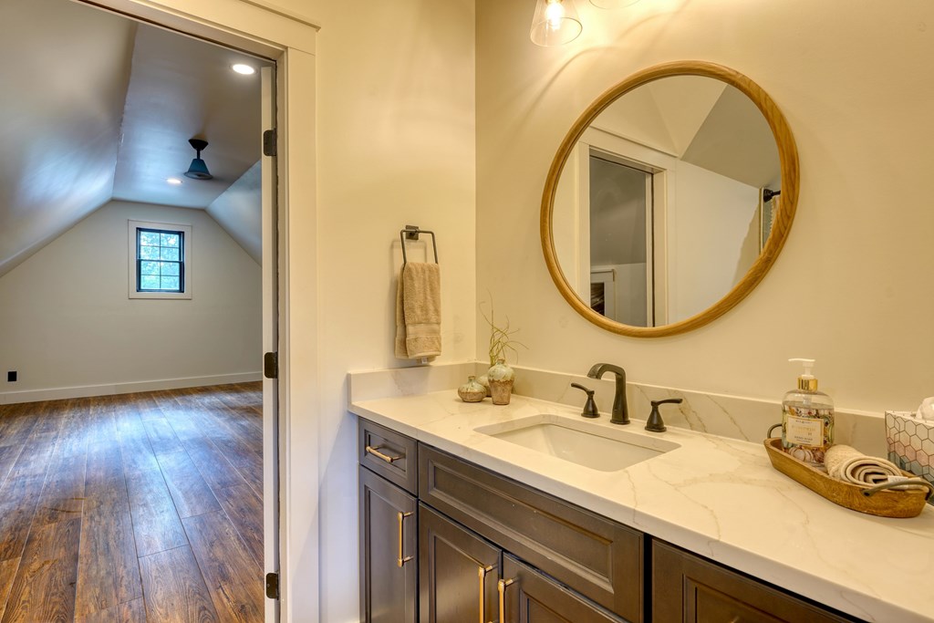 514 Winding Ridge Property Photo 44