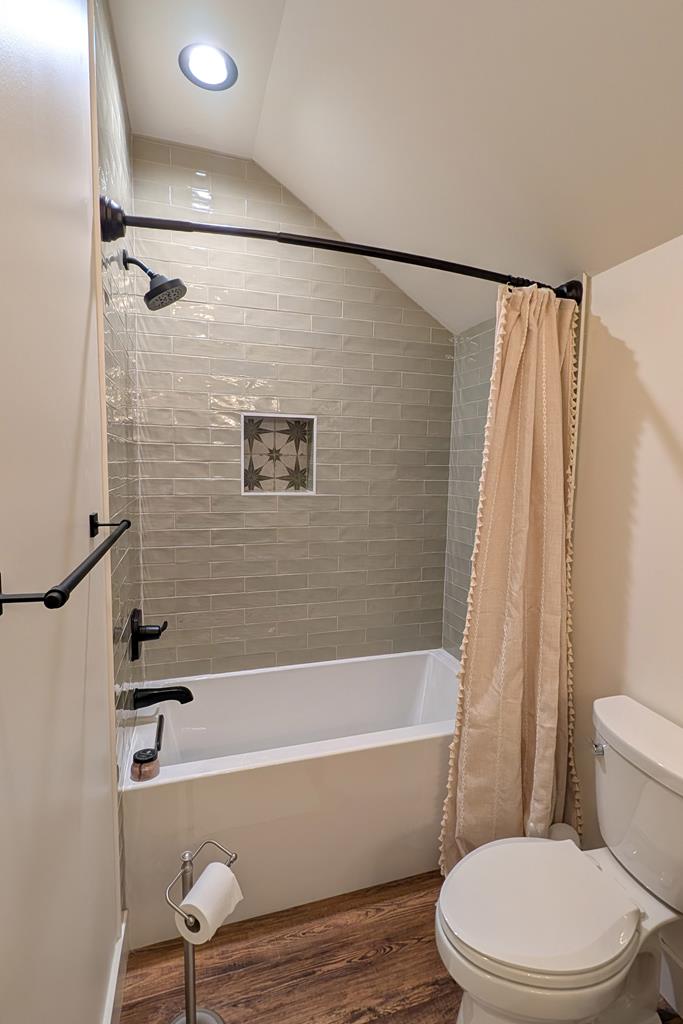 514 Winding Ridge Property Photo 46