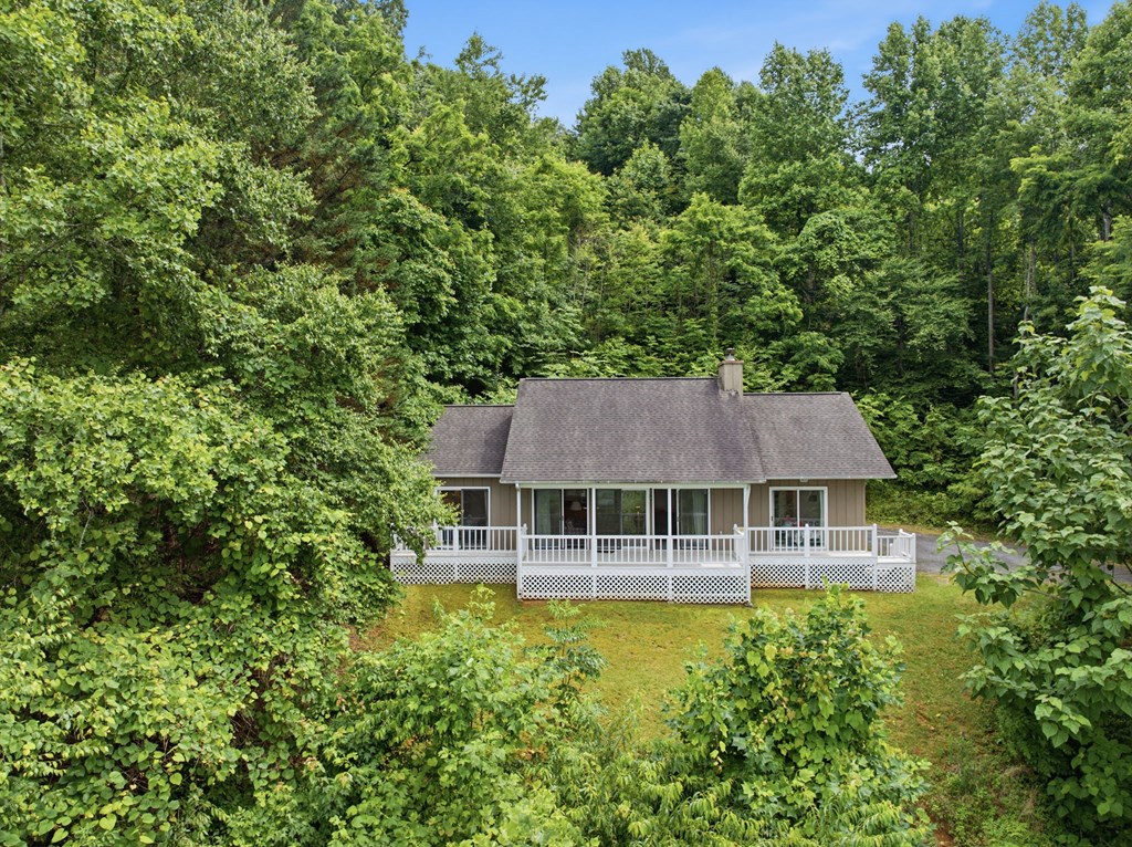3160 Hiawassee Trace Property Photo 4