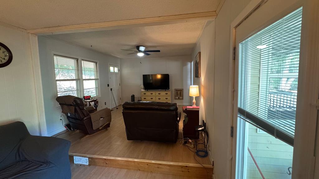 903 Village Road Property Photo 19