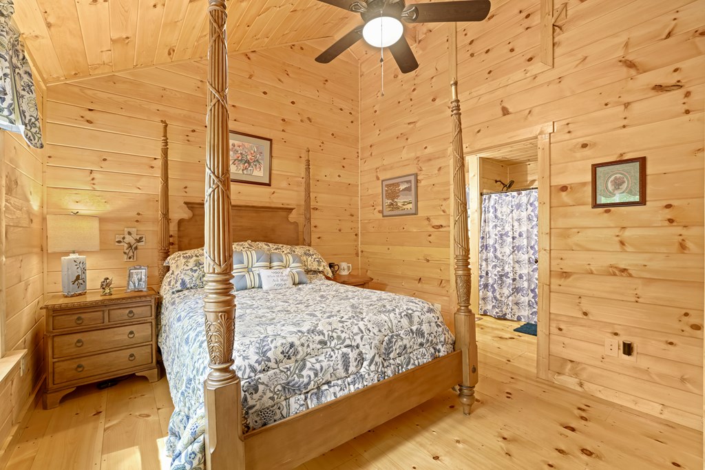 207 Bentley Cove Property Photo 16