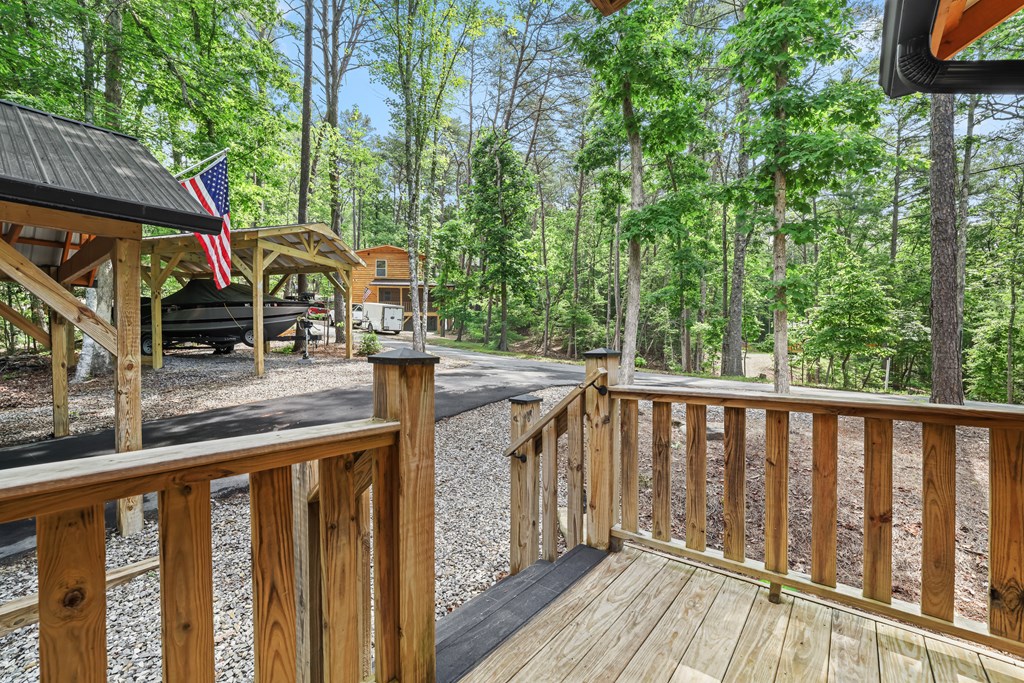 207 Bentley Cove Property Photo 25