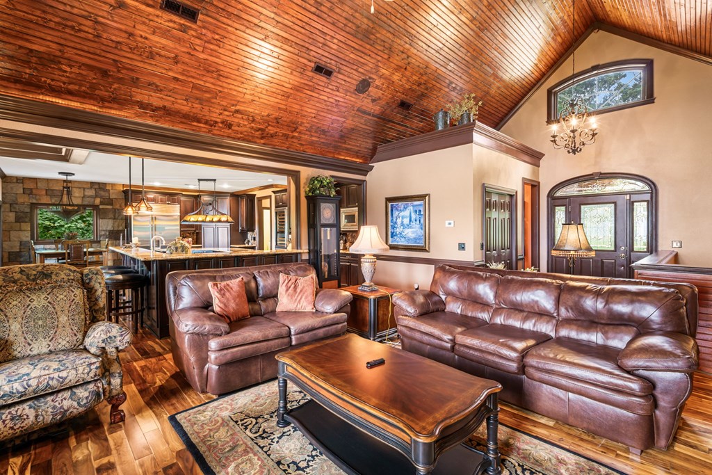 1748 Harris Ridge Road Property Photo 8
