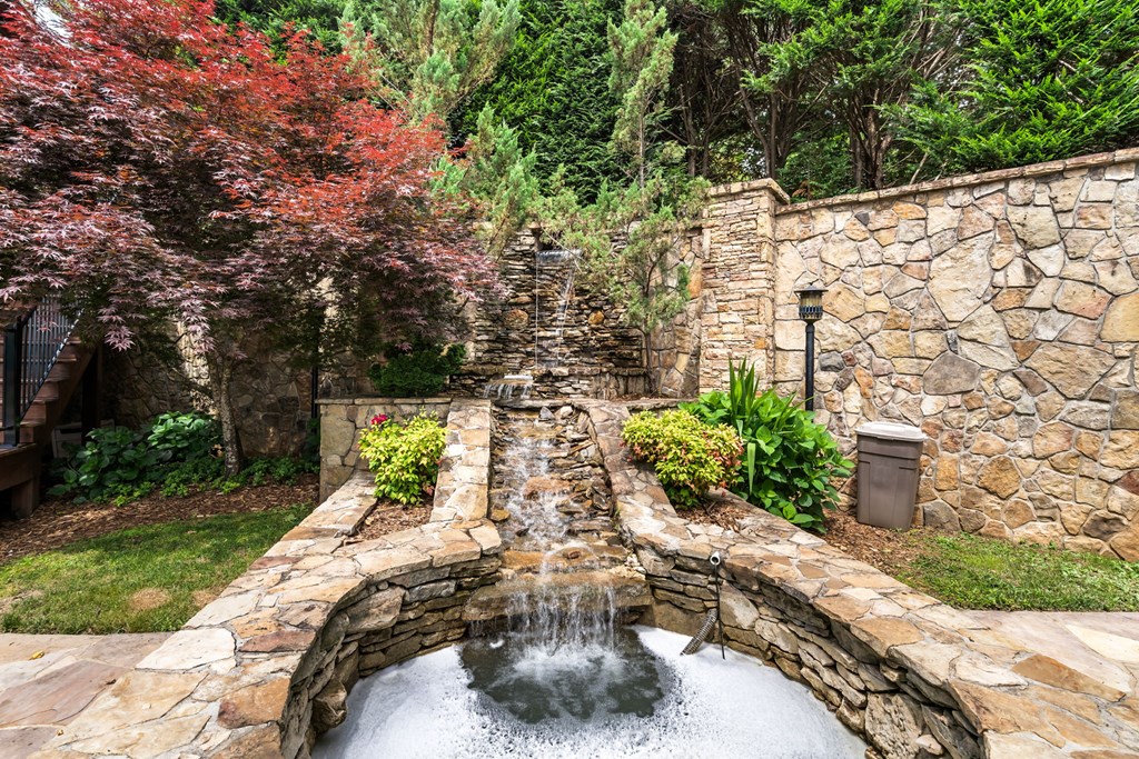 1748 Harris Ridge Road Property Photo 47