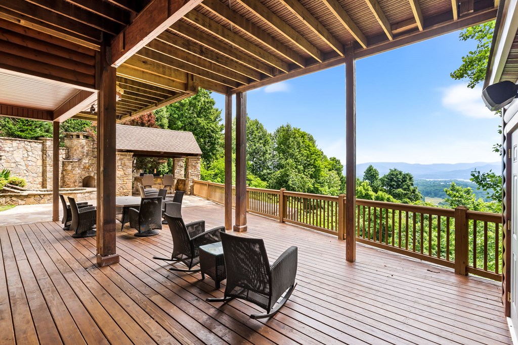 1748 Harris Ridge Road Property Photo 48