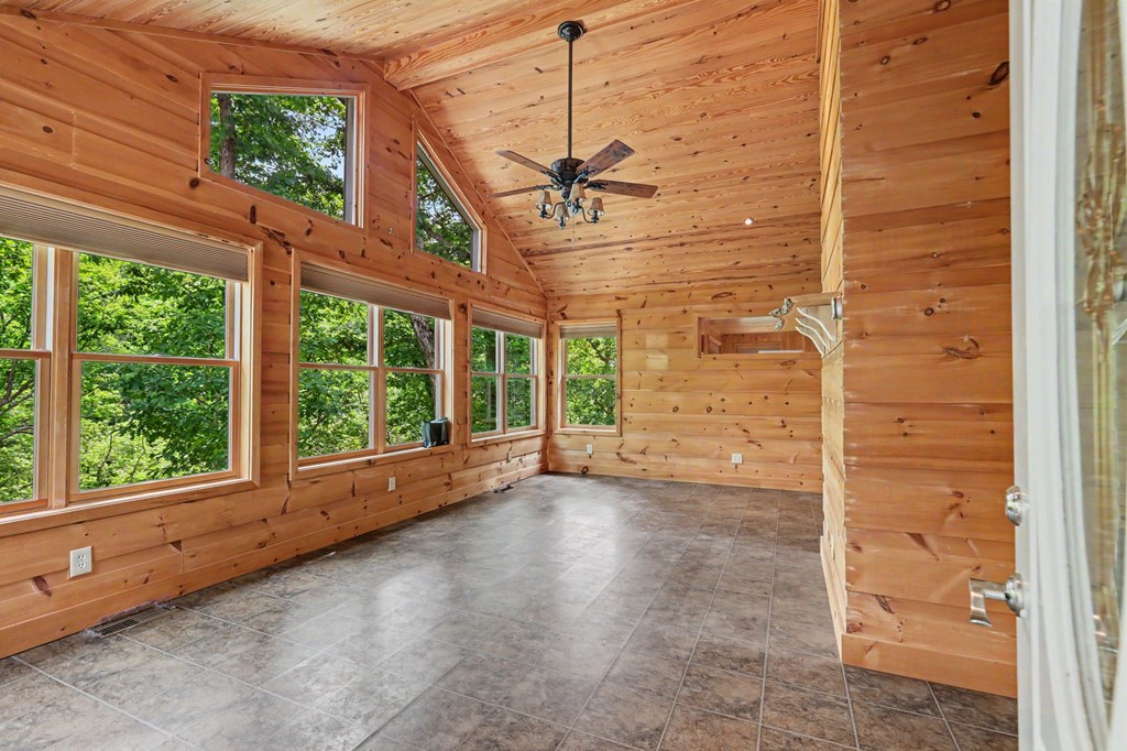 71 Chinquapin Place Property Photo 5