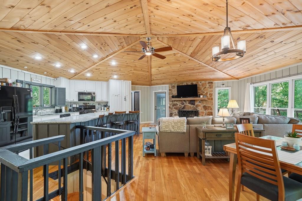 775 Mountain Oak Road Property Photo 1