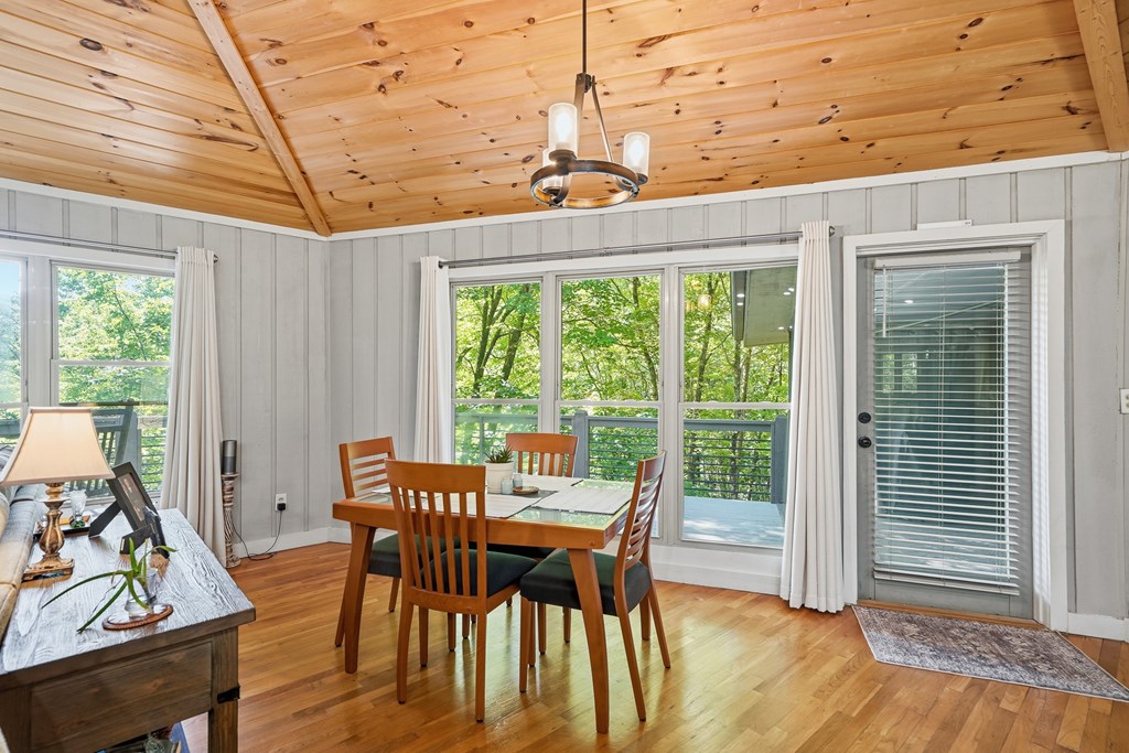 775 Mountain Oak Road Property Photo 6
