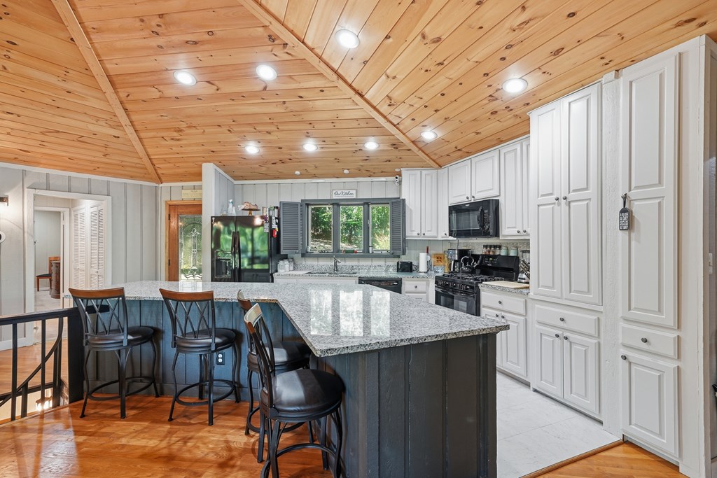 775 Mountain Oak Road Property Photo 13