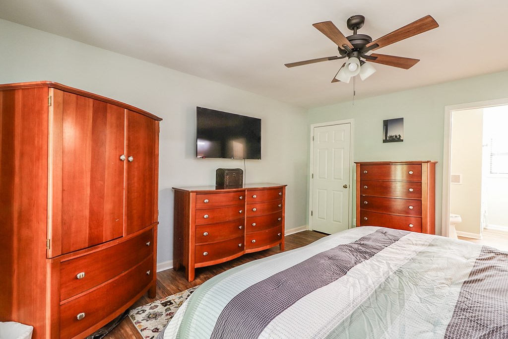 107 Litton Way Property Photo 42