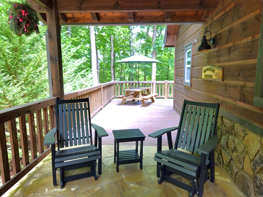 211 Winding Brook Trail Property Photo 20