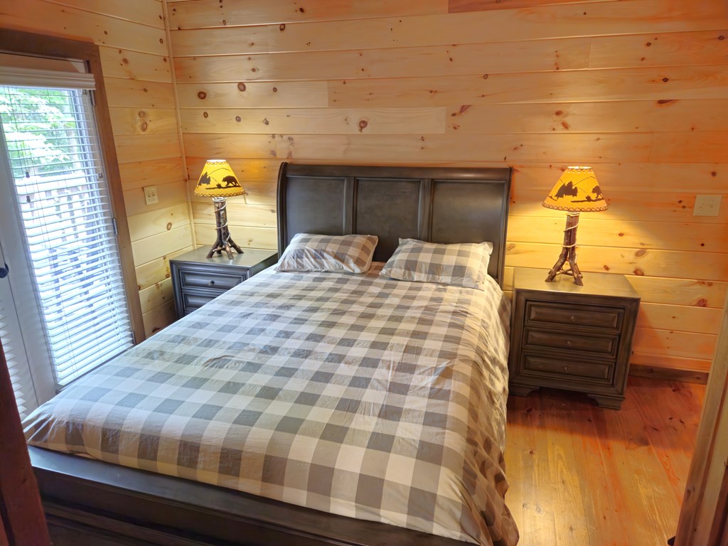 211 Winding Brook Trail Property Photo 42