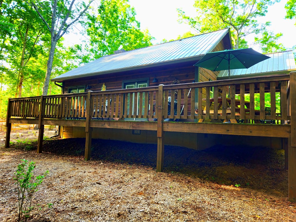 211 Winding Brook Trail Property Photo 53