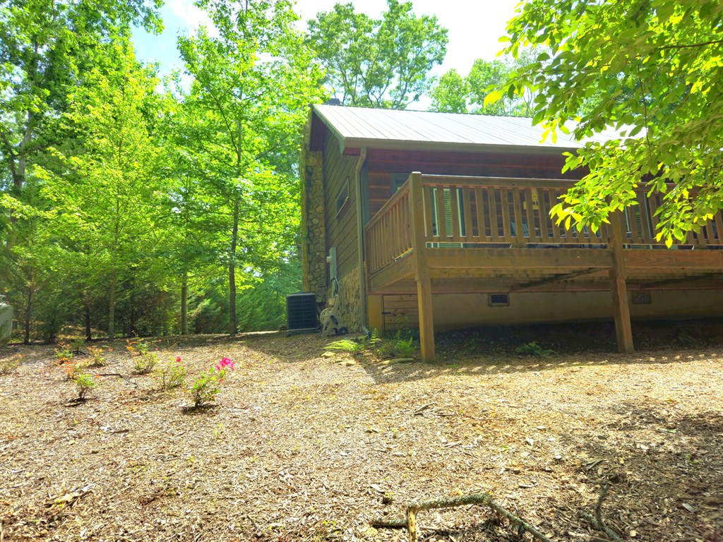 211 Winding Brook Trail Property Photo 62