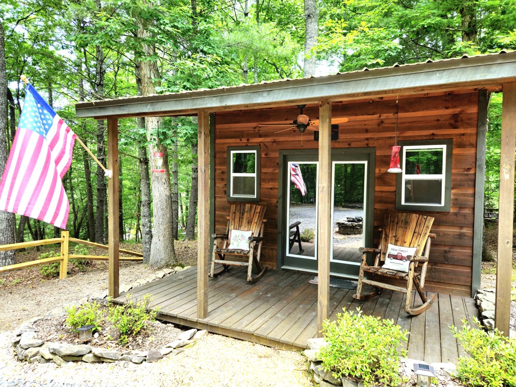211 Winding Brook Trail Property Photo 68