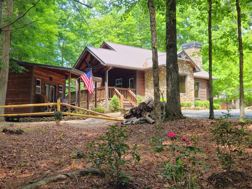 211 Winding Brook Trail Property Photo 100