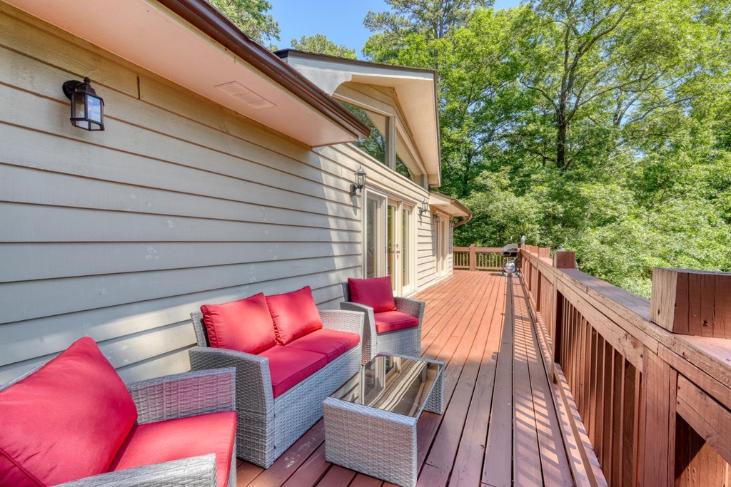 276 Lancelot Loop Property Photo 46