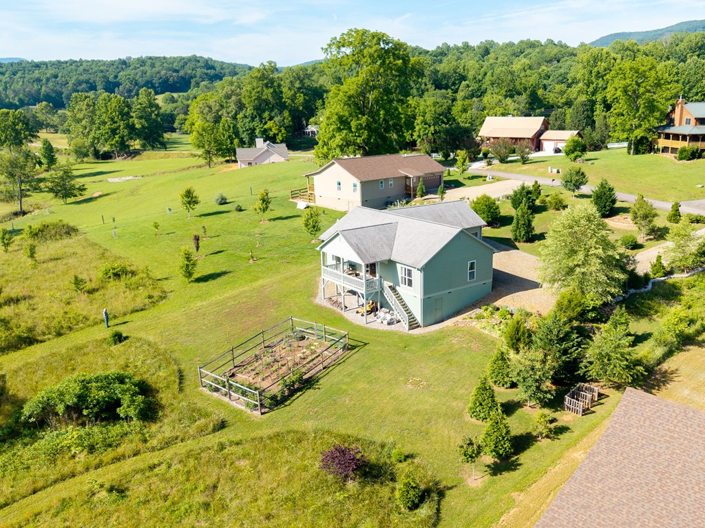 1358 Brasstown Ck Meadows Property Photo 27