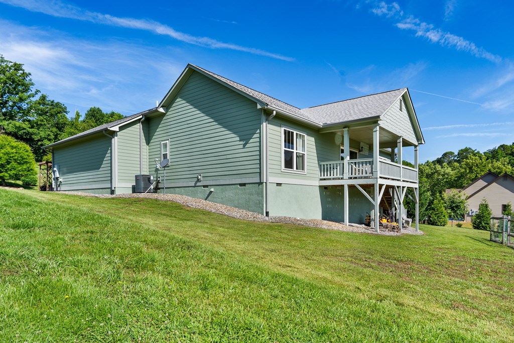 1358 Brasstown Ck Meadows Property Photo 29