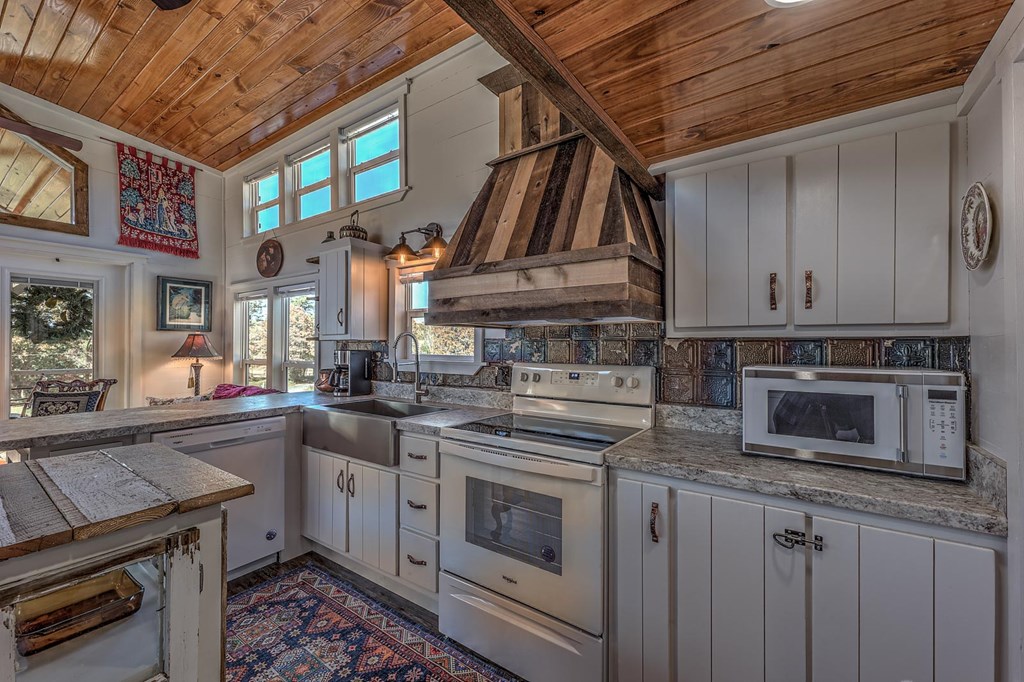 476 Property Photo 10