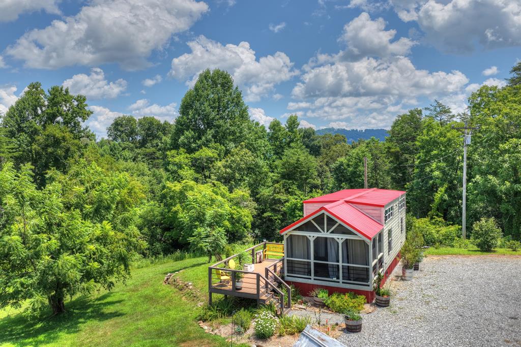 476 Property Photo 68