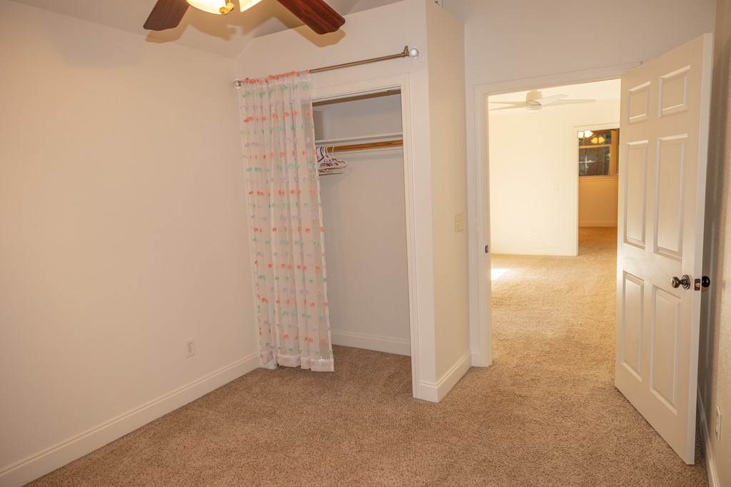 182 Oak Hills Drive Property Photo 14