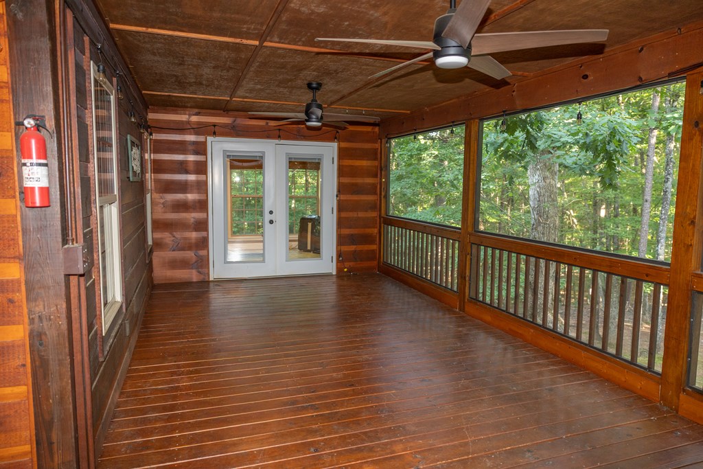 182 Oak Hills Drive Property Photo 24