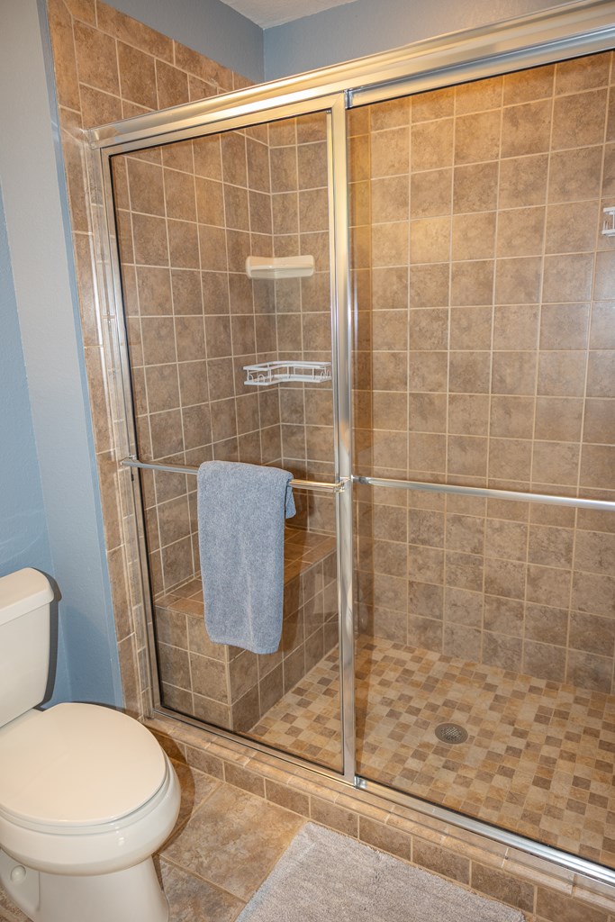 182 Oak Hills Drive Property Photo 44