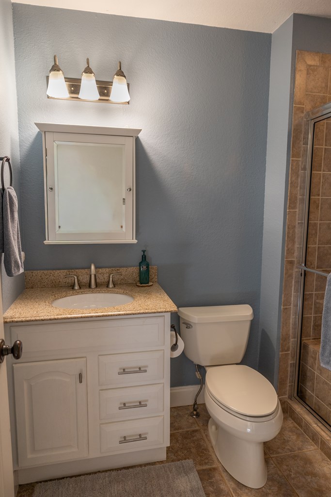 182 Oak Hills Drive Property Photo 45