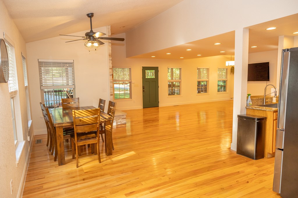 182 Oak Hills Drive Property Photo 47