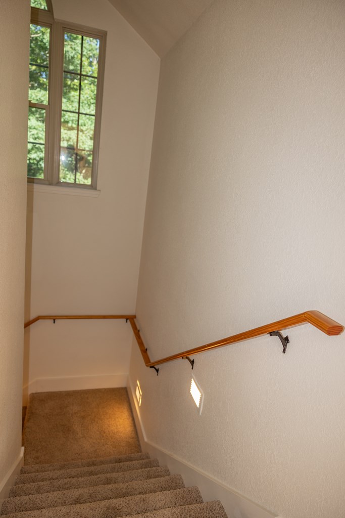 182 Oak Hills Drive Property Photo 51