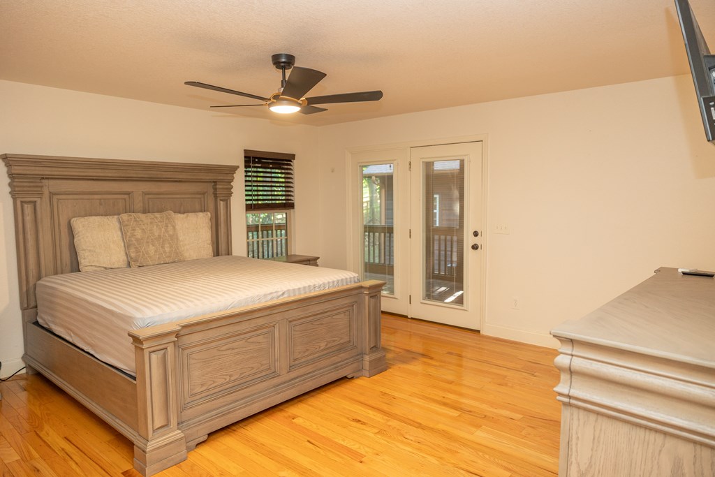182 Oak Hills Drive Property Photo 63