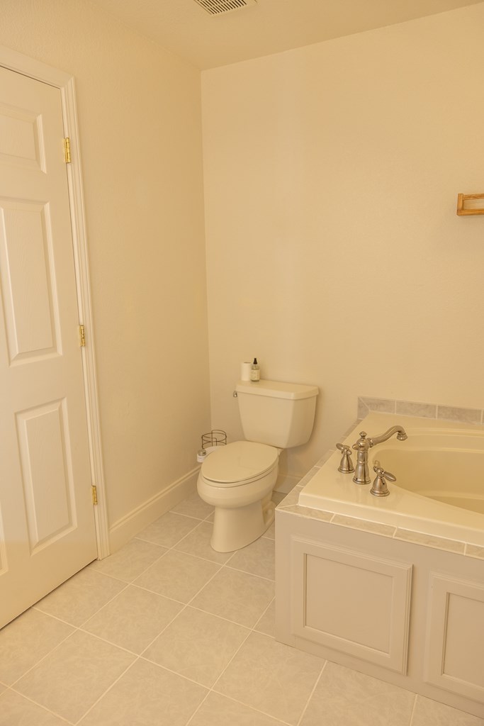 182 Oak Hills Drive Property Photo 76