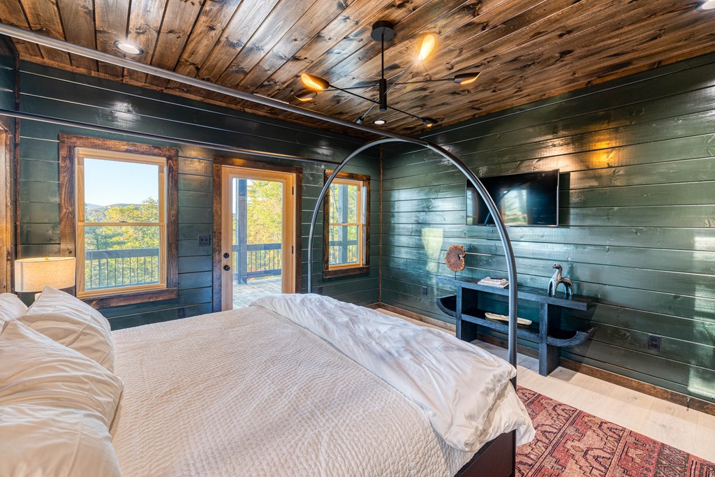 25 Quail Hollow Property Photo 22