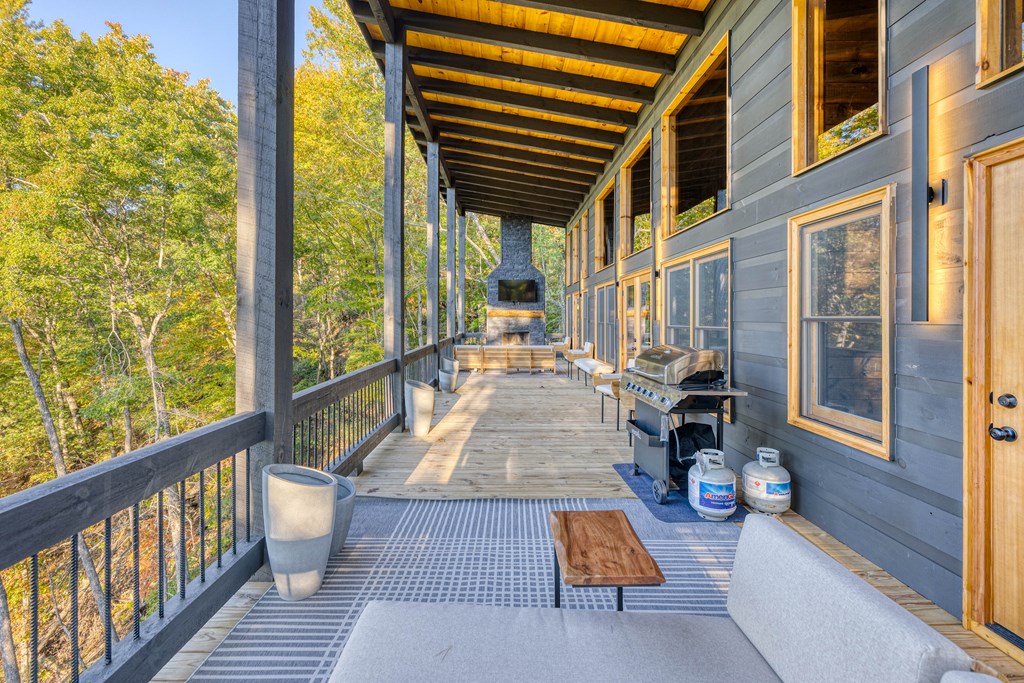 25 Quail Hollow Property Photo 28