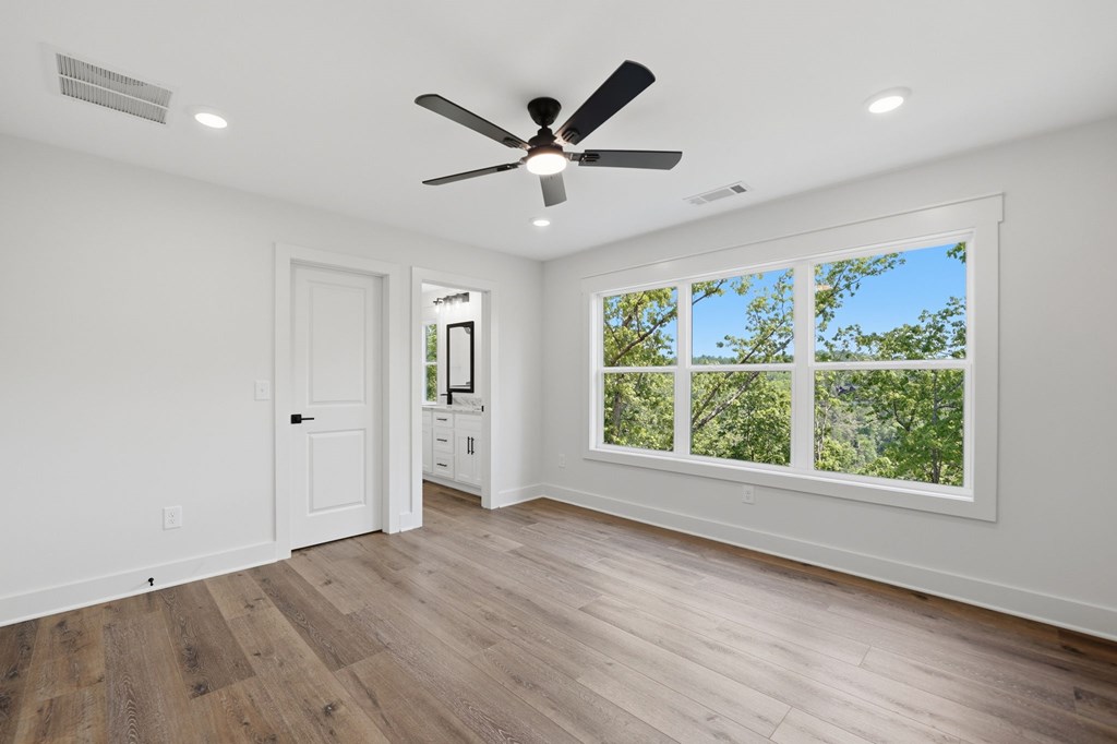 1600 Dover Drive Property Photo 32