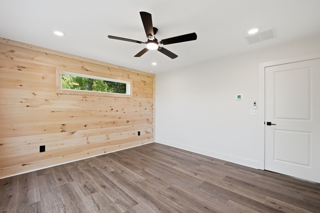1600 Dover Drive Property Photo 33