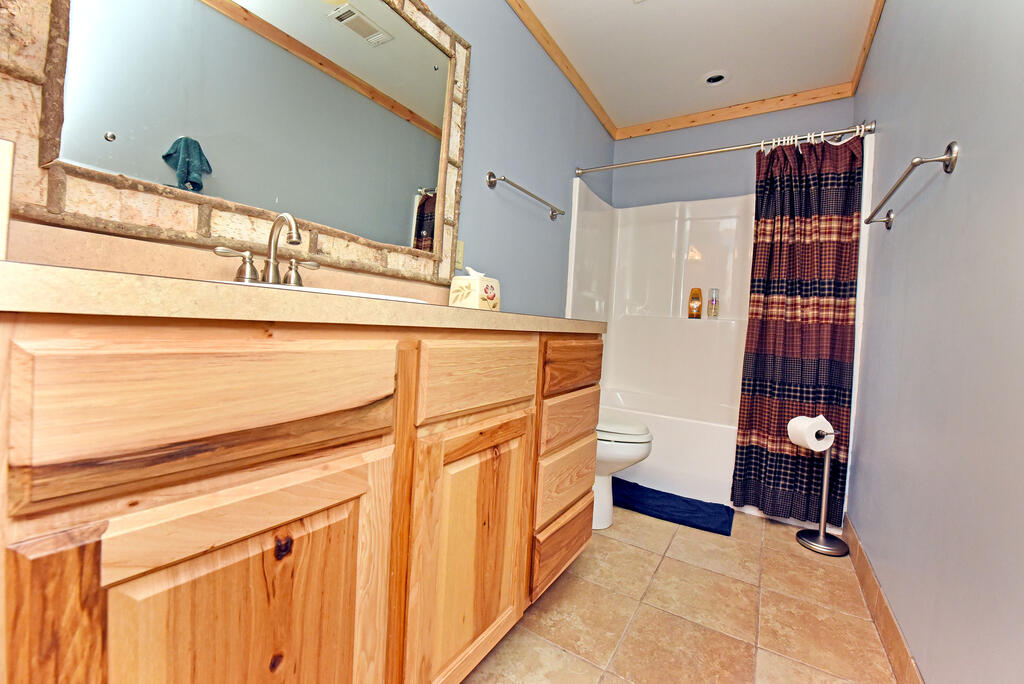 345 Acadia Drive Property Photo 41