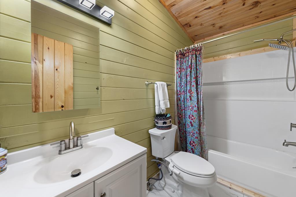 421 Twin Creeks Property Photo 47