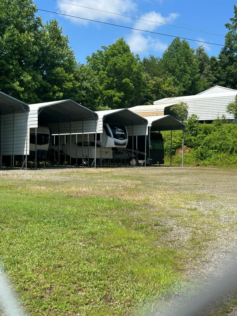 2936 Hwy 175 Property Photo 13