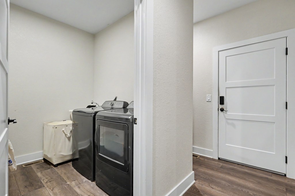 147 Clearview Lane Property Photo 41