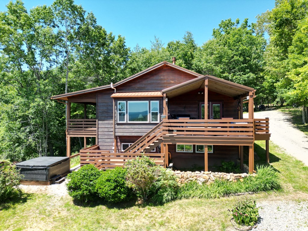 32 Ivey Ridge Property Photo 4