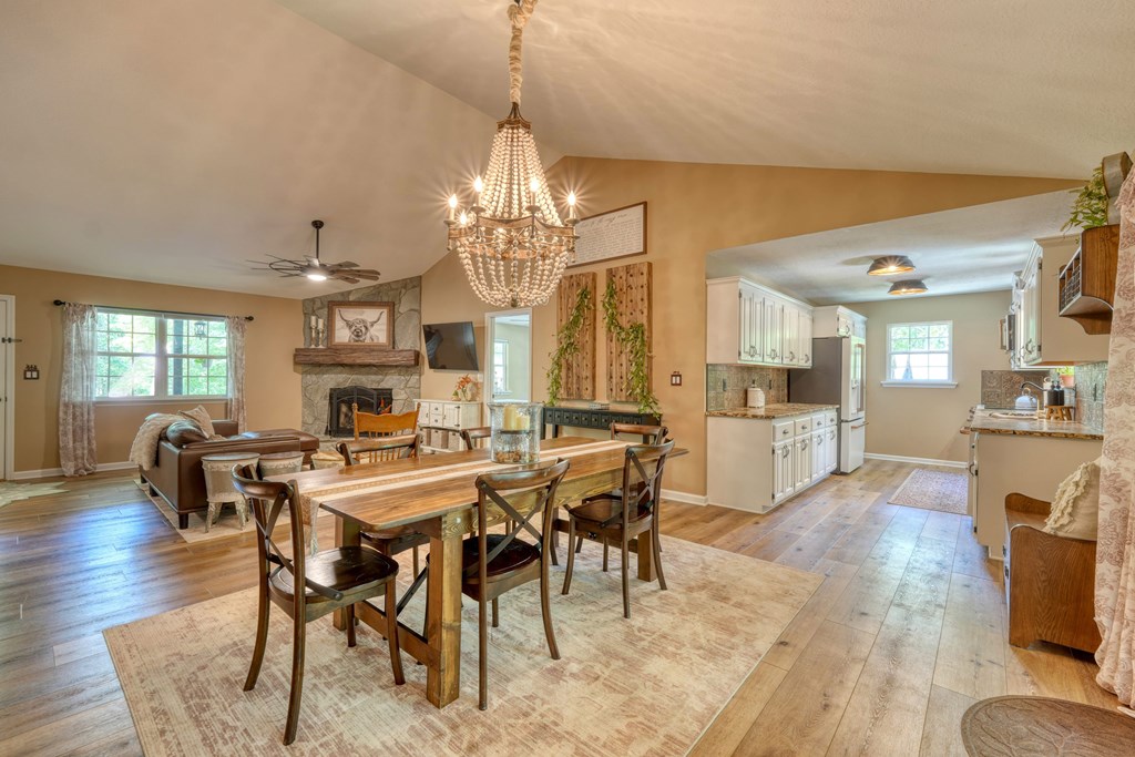 18 Tranquility Trail Property Photo 3