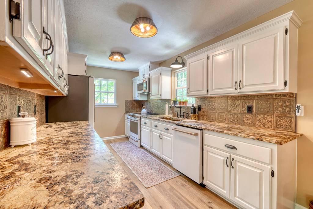 18 Tranquility Trail Property Photo 27