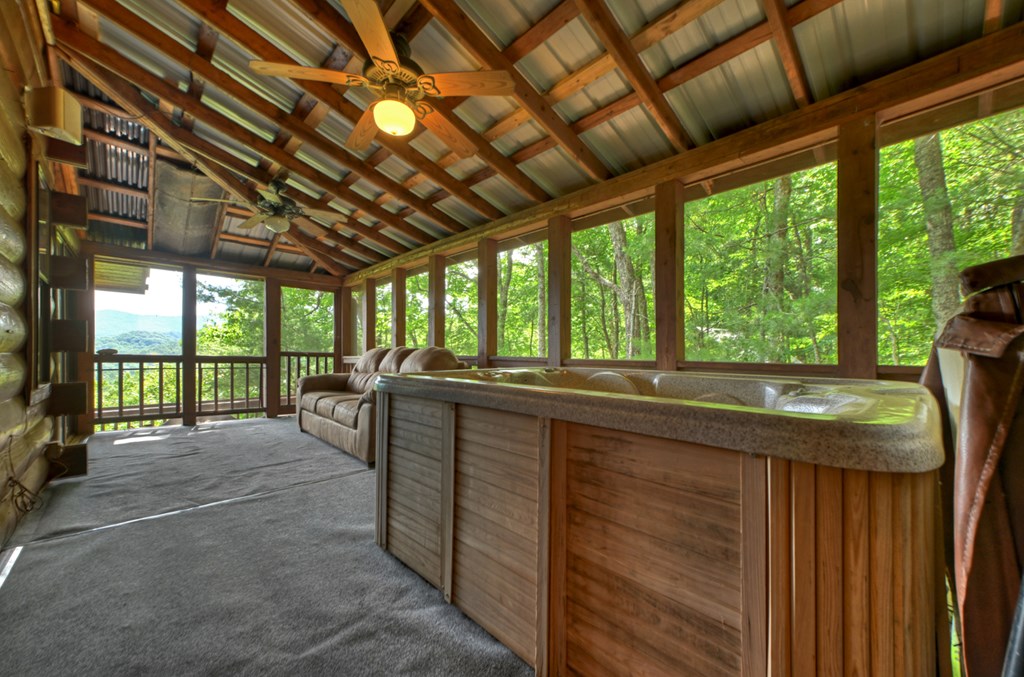 277 Hickory Nut Trail Property Photo 22