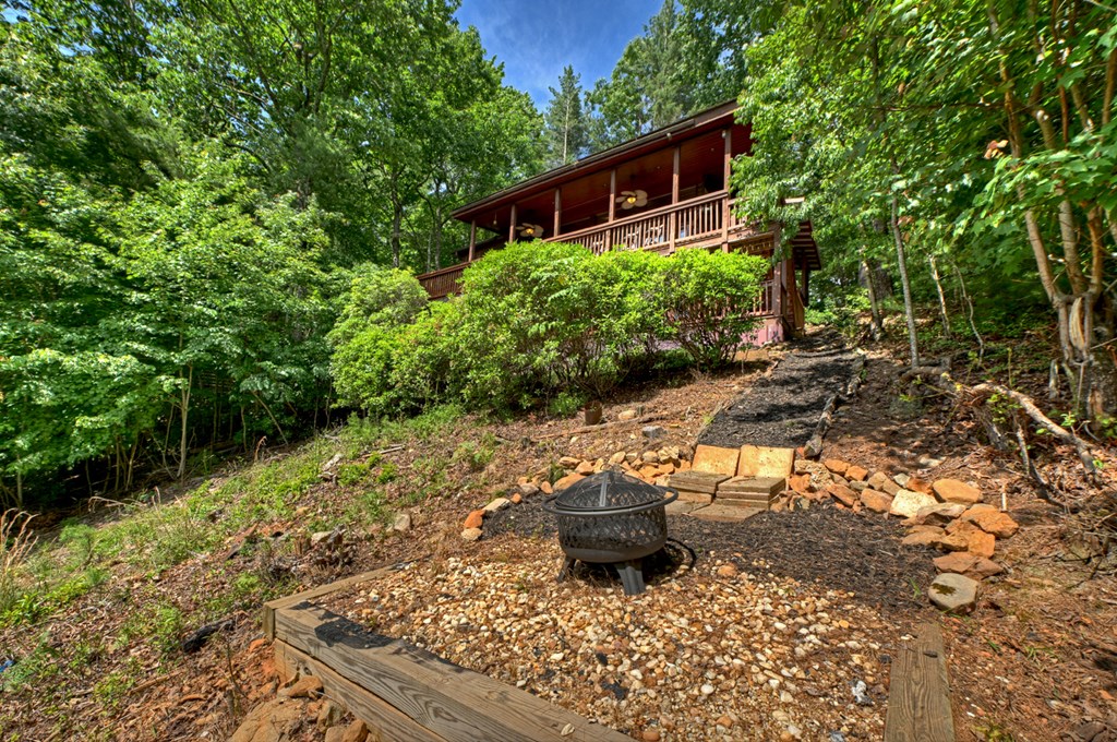 277 Hickory Nut Trail Property Photo 34