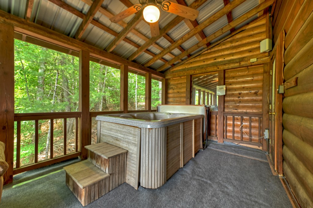 277 Hickory Nut Trail Property Photo 39